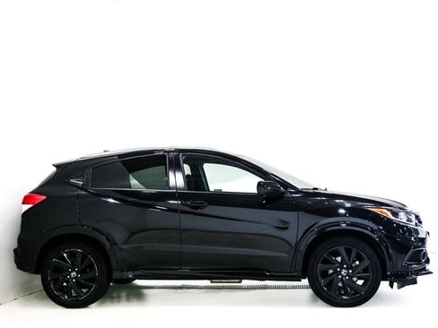 Used 2022 Honda HR-V Sport image 4