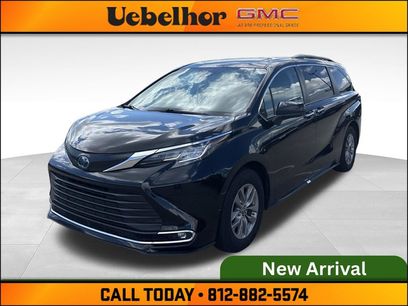 Used 2022 Toyota Sienna XLE w/ XLE Plus Package
