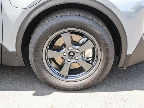 New 2026 Subaru Uncharted Premium FWD image 10