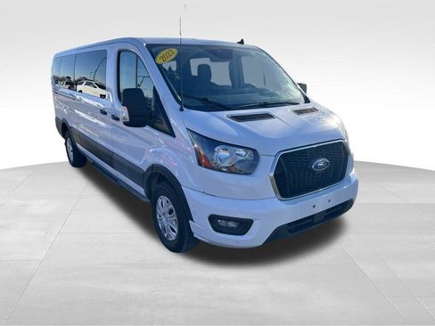 Used 2023 Ford Transit 350 XLT image 9