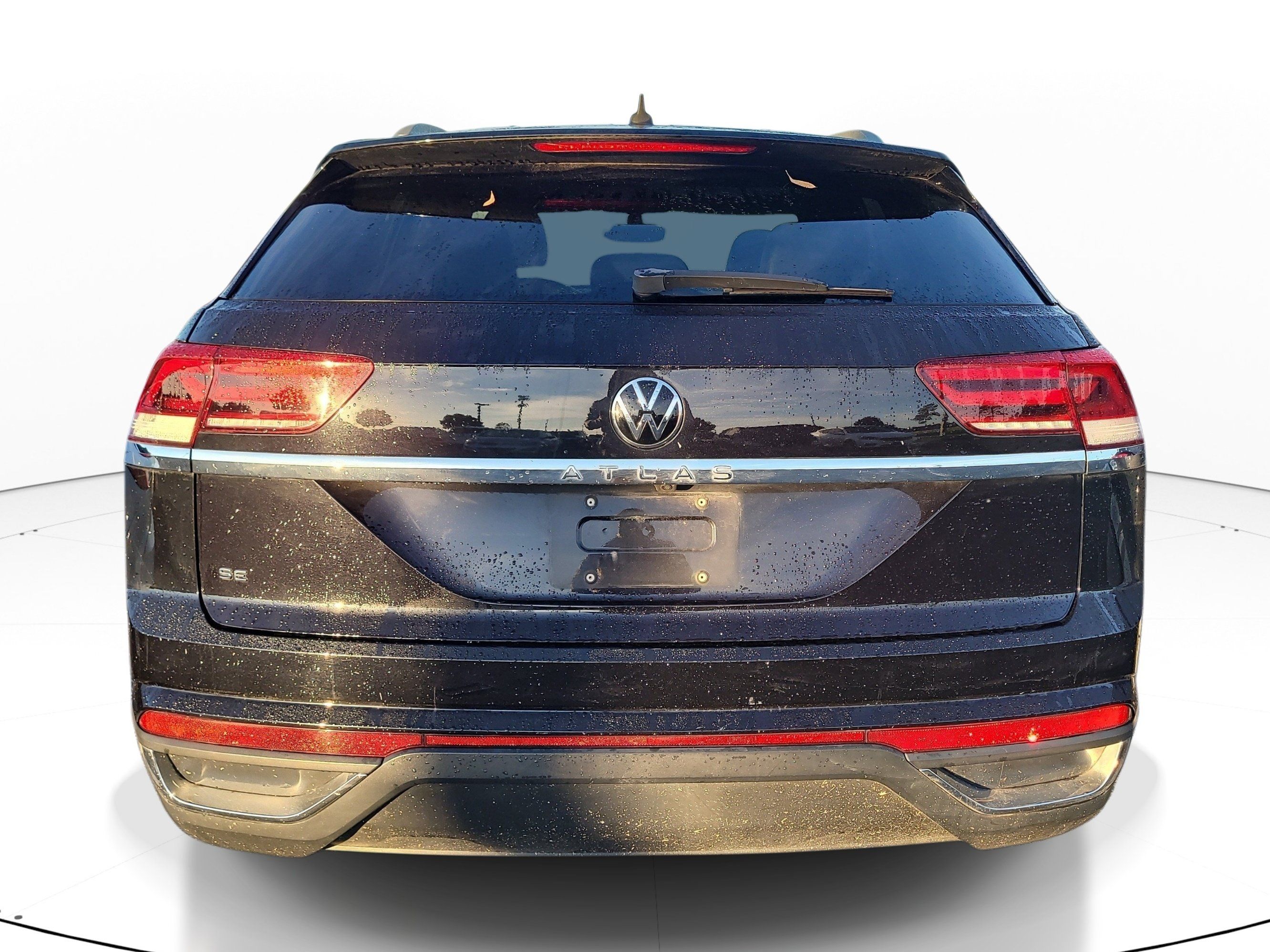 Used 2022 Volkswagen Atlas Cross Sport SE FWD image 6