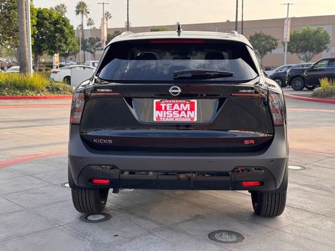 New 2026 Nissan Kicks SR image 6