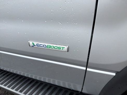 Used 2014 Ford F150 FX4 w/ Equipment Group 402A Luxury image 4