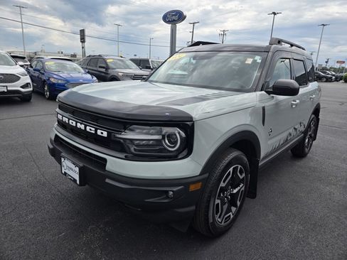 Certified 2024 Ford Bronco Sport Outer Banks AWD/4WD image 4