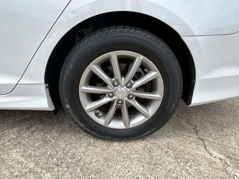 Used 2019 Hyundai Sonata SE image 7