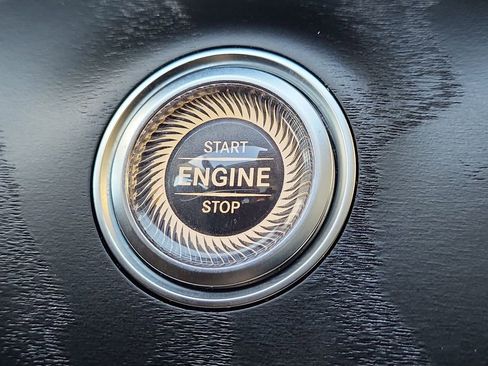 Used 2023 Mercedes-Benz E 450 4MATIC All-Terrain Wagon image 20