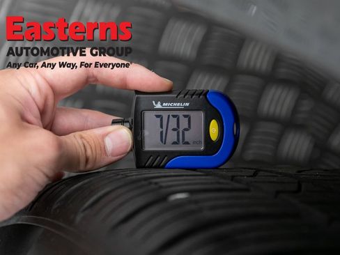 Used 2023 Mercedes-Benz GLE 350 4MATIC w/ AMG Line Exterior image 29
