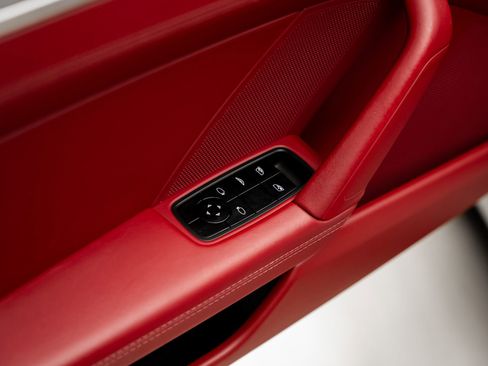 Used 2021 Porsche 911 Carrera S RWD image 62
