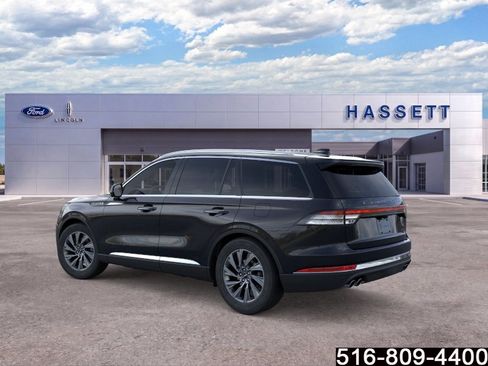 Used 2026 Lincoln Aviator AWD image 5