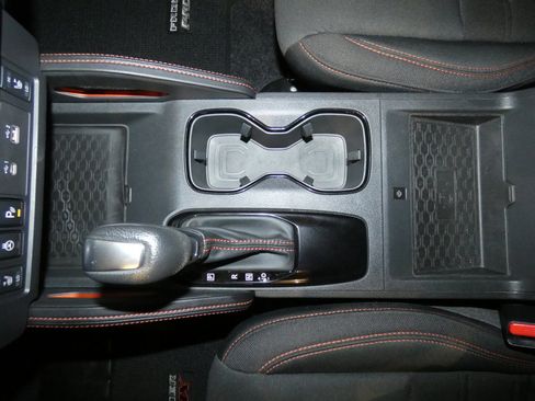 Used 2023 Nissan Frontier PRO-4X w/ Pro Convenience Package image 17