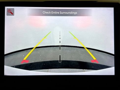 Used 2023 Jeep Grand Cherokee Limited image 16