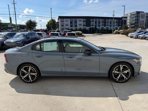 Used 2024 Volvo S60 B5 Plus w/ Climate Package FWD image 8