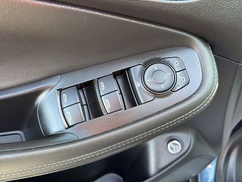 Used 2024 Buick Encore GX Sport Touring w/ Comfort Package AWD/4WD image 9