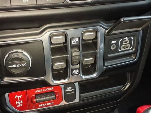 Certified 2022 Jeep Gladiator Mojave w/ LED Lighting Group image 21