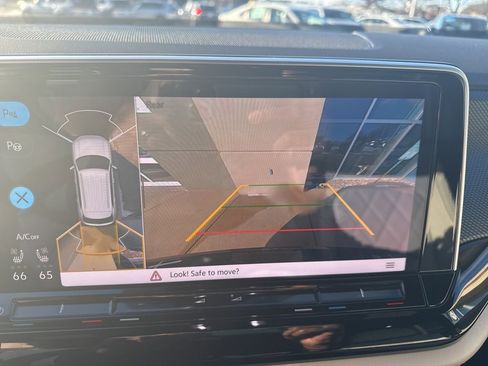 Certified 2024 Volkswagen Atlas Cross Sport SEL Premium R-Line image 23