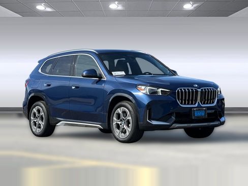 Used 2025 BMW X1 xDrive28i w/ Convenience Package image 7