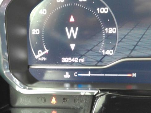 Used 2024 GMC Sierra 1500 SLE image 39