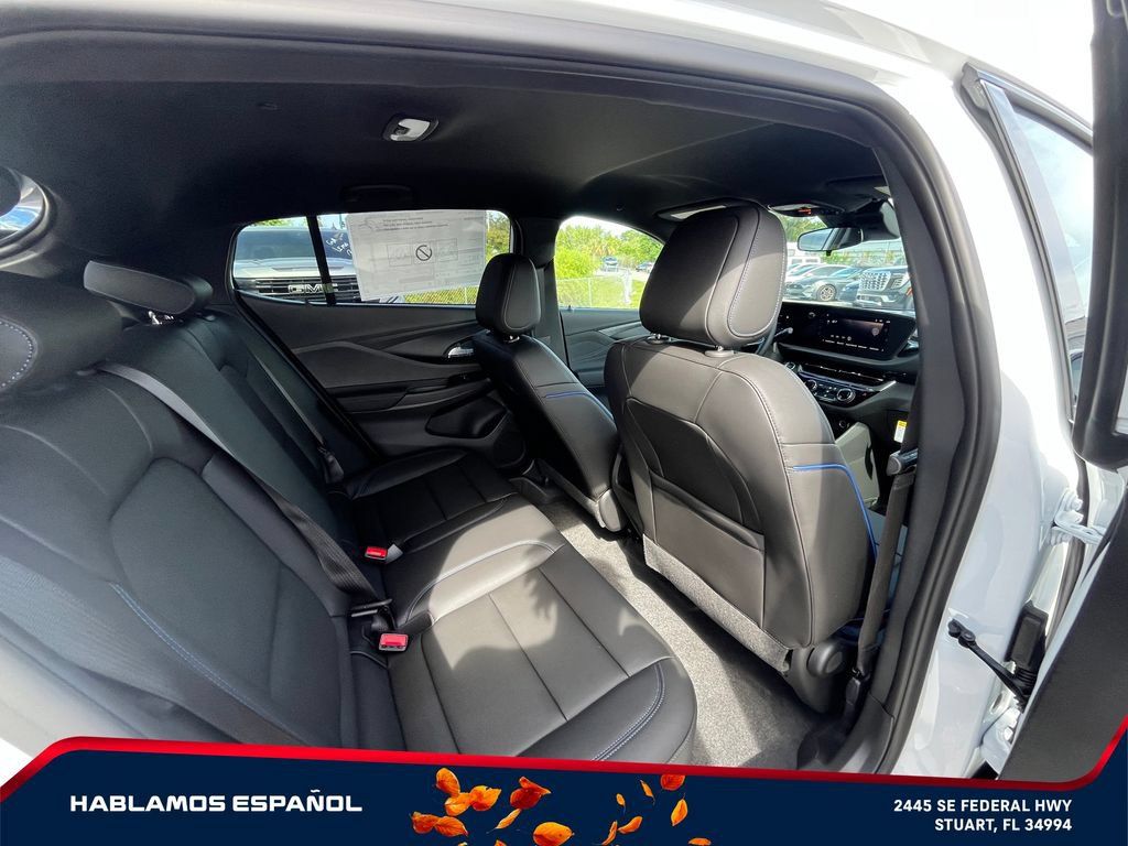 New 2026 Buick Envista Sport Touring w/ Convenience I Package FWD image 18