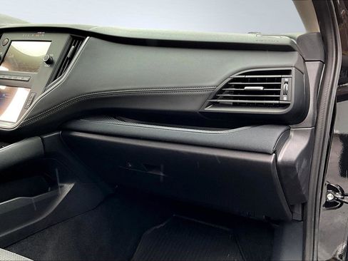 Used 2022 Subaru Legacy image 17