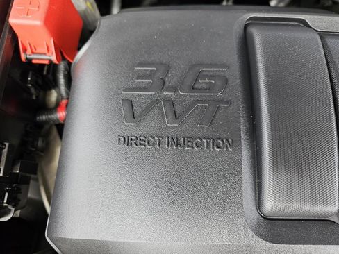 Used 2015 Chevrolet Traverse LTZ image 39