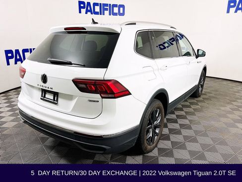 Used 2022 Volkswagen Tiguan SE AWD/4WD image 7