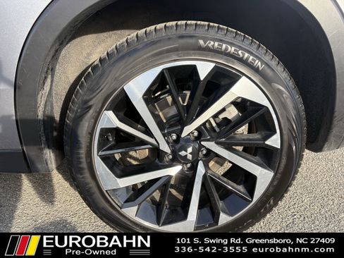 Used 2022 Mitsubishi Outlander SE image 35