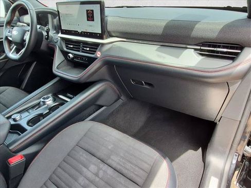 Used 2025 Ford Explorer ST-Line AWD/4WD image 22