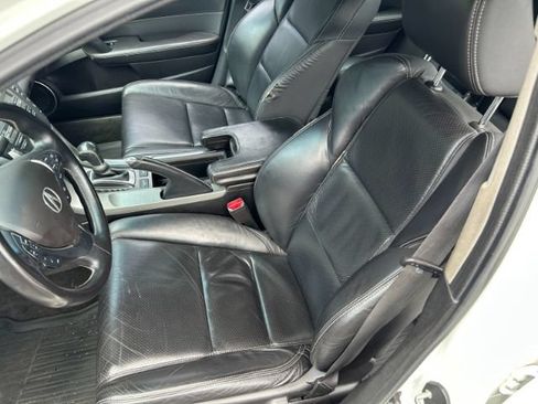 Used 2010 Acura TL SH-AWD image 9