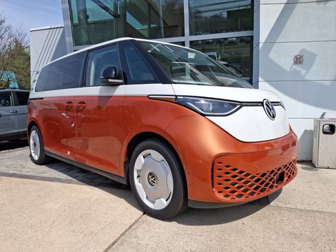 New 2025 Volkswagen ID. Buzz 1st Edition image 1