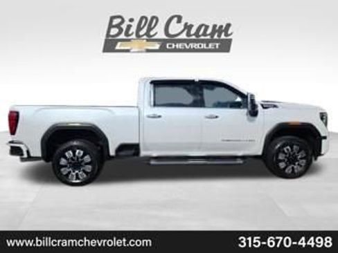 Used 2024 GMC Sierra 2500 Denali w/ Denali Reserve Package image 16
