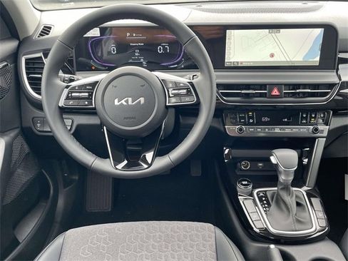 New 2026 Kia Seltos S image 21