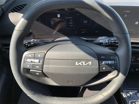 Used 2026 Kia Sportage SX image 19