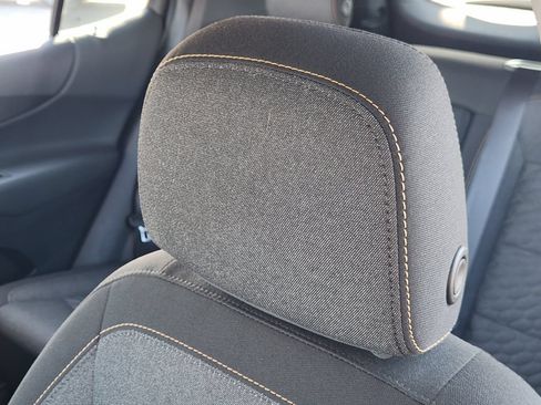 Used 2020 Chevrolet Equinox LT FWD image 25