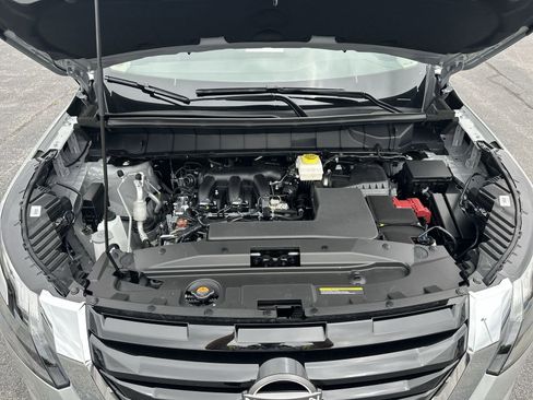 New 2025 Nissan Pathfinder SV image 34