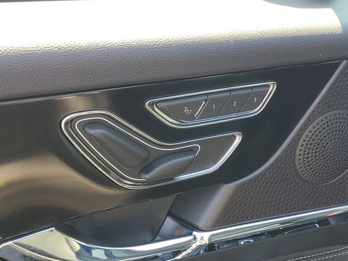 New 2026 Lincoln Corsair Reserve w/ Jet Appearance Package AWD/4WD image 9