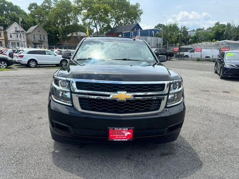 Used 2017 Chevrolet Suburban LS AWD/4WD image 2