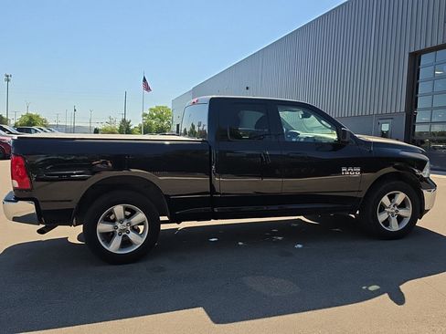 Used 2022 RAM 1500 Tradesman w/ Tradesman SXT Package AWD/4WD image 2