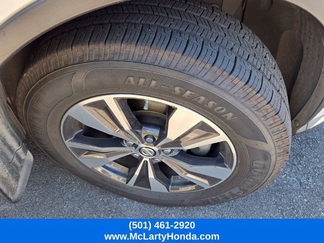 Used 2019 Nissan Murano SV w/ Premium Package FWD image 7