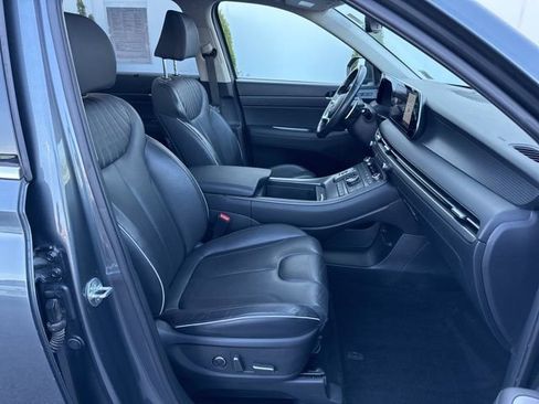 Used 2023 Hyundai Palisade Limited image 25