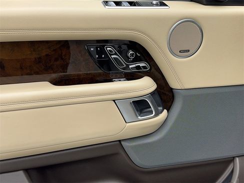 Used 2020 Land Rover Range Rover Long Wheelbase HSE image 42