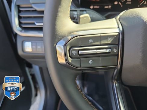 New 2026 GMC Acadia AT4 AWD/4WD image 25