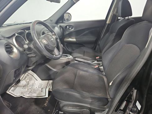 Used 2014 Nissan Juke S image 10