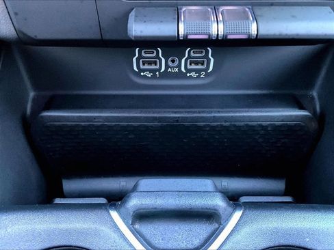 Used 2024 RAM 1500 Laramie image 26