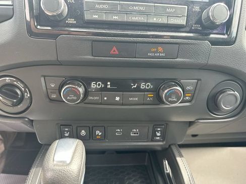 Used 2022 Nissan Frontier PRO-4X w/ Pro-4X Premium Package AWD/4WD image 40