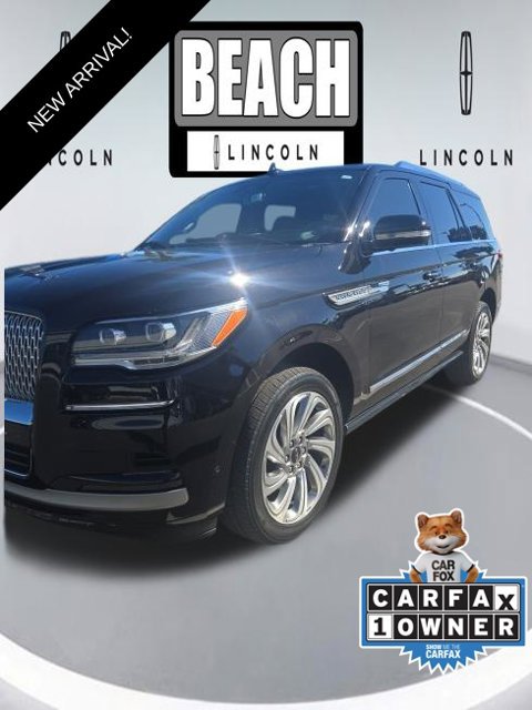 Used 2024 Lincoln Navigator Reserve AWD/4WD image 1