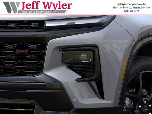 New 2026 Chevrolet Traverse RS FWD image 11