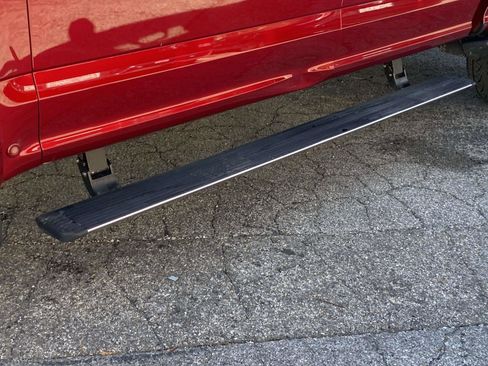 Used 2019 Ford F150 Platinum w/ Equipment Group 701A Luxury image 30