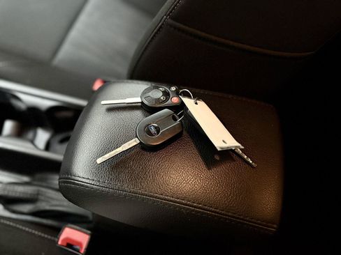 Used 2015 Ford Focus SE w/ Interior Protection Package FWD image 25
