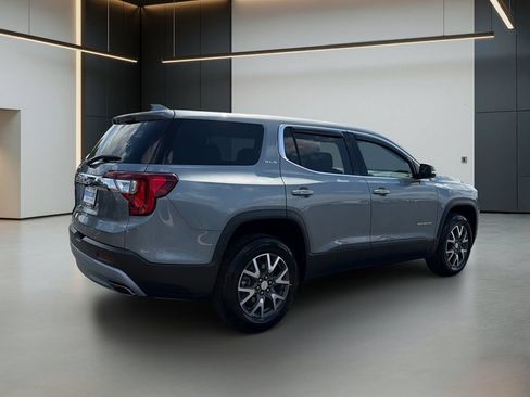 Certified 2023 GMC Acadia SLE FWD image 6