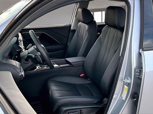 Certified 2025 Acura ADX AWD image 25